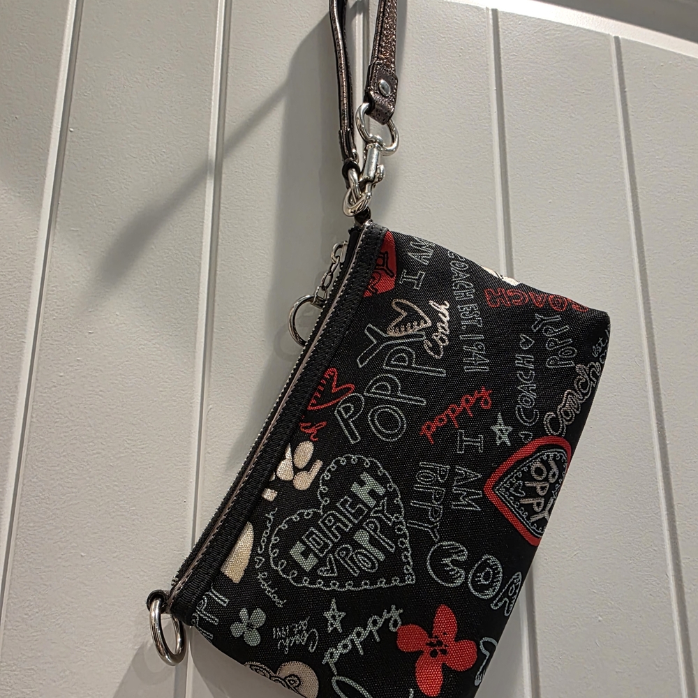 Coach Poppy Multicolor Graffiti Wristlet - Picture 5 of 9